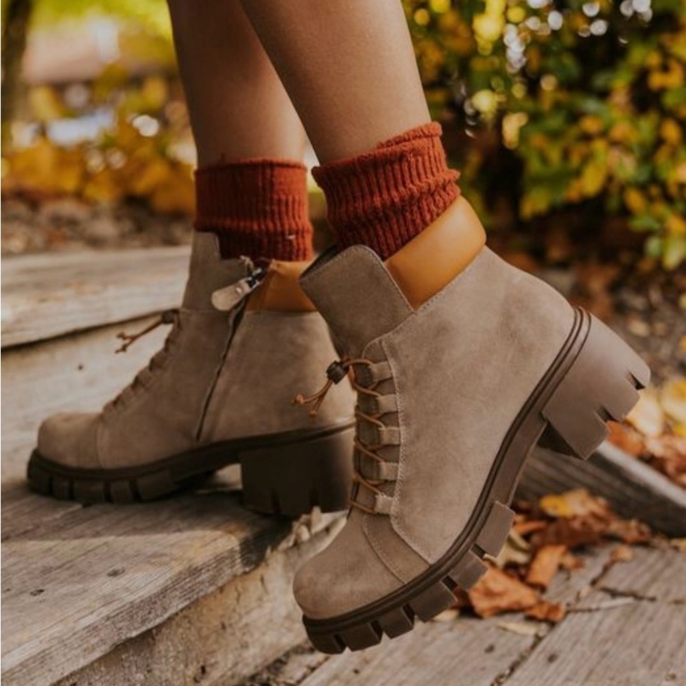 Naked Feet Women’s Militant Platform Boot